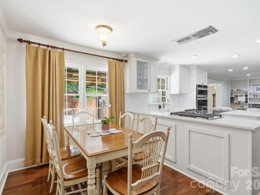 185 Hillcrest Avenue, Concord, NC 28025.  MLS# CAR4396702, YatesRealty ID 35019. 