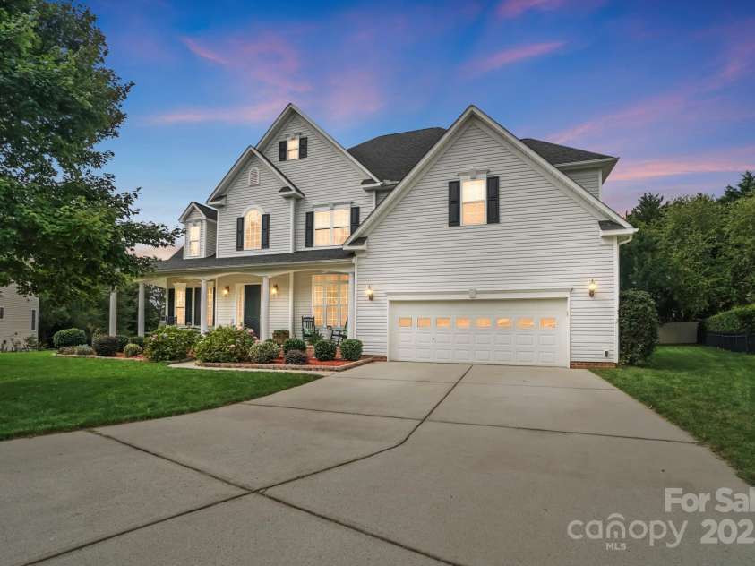796 Cedarwood Court, Stanley, NC 28164.  MLS# CAR4295651, YatesRealty ID 35019. 