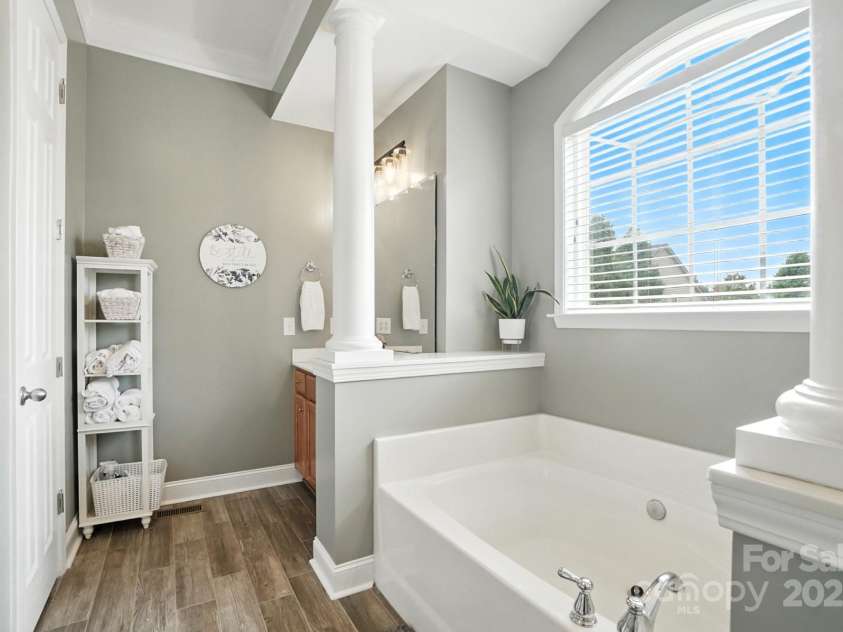 796 Cedarwood Court, Stanley, NC 28164.  MLS# CAR4295651, YatesRealty ID 35019. 