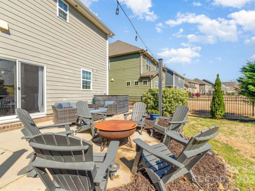 1037 Delridge Street, Waxhaw, NC 28173.  MLS# CAR4234424, YatesRealty ID 3502. Back Yard