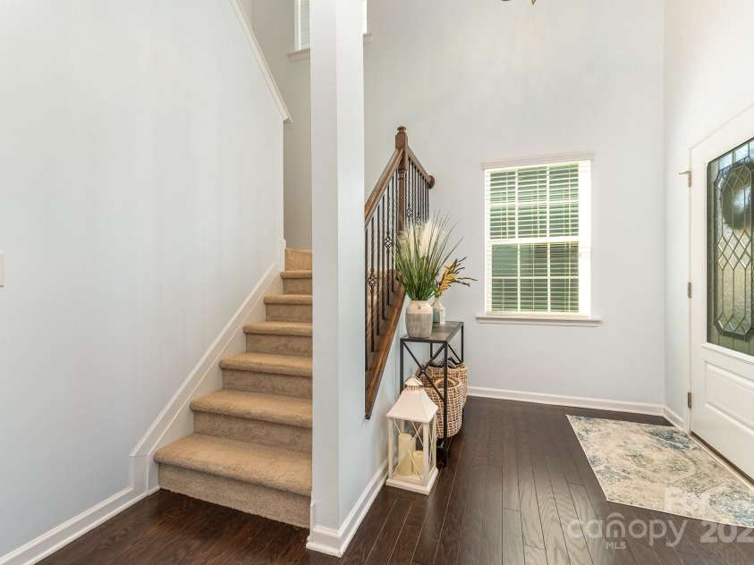 1037 Delridge Street, Waxhaw, NC 28173.  MLS# CAR4234424, YatesRealty ID 3502. Entry