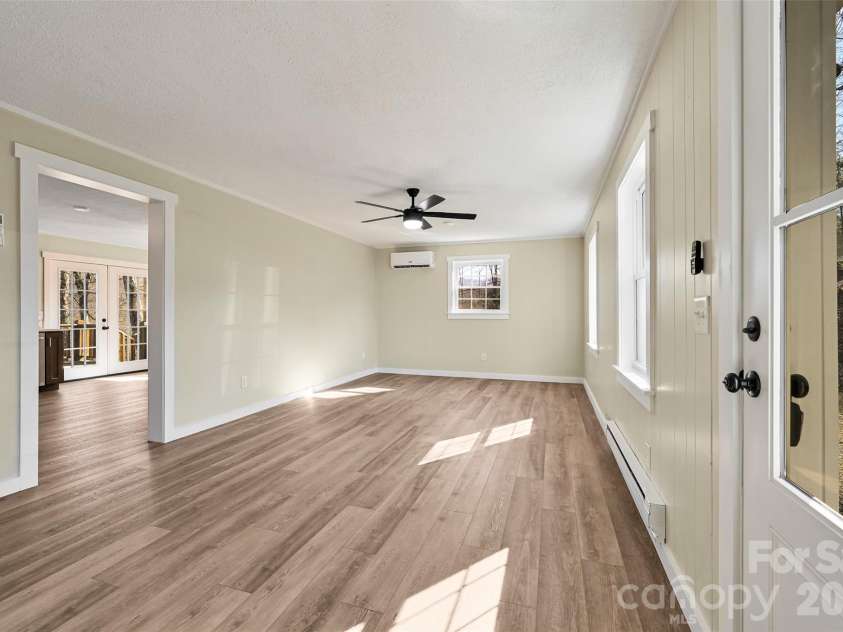 241 Sherrill Lane, Canton, NC 28716.  MLS# CAR4337673, YatesRealty ID 3502. 