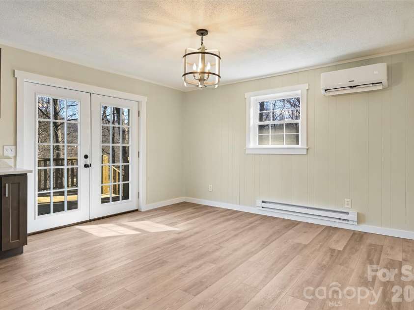 241 Sherrill Lane, Canton, NC 28716.  MLS# CAR4337673, YatesRealty ID 3502. 