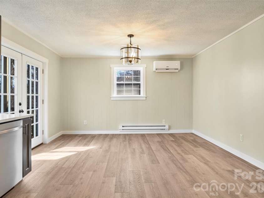 241 Sherrill Lane, Canton, NC 28716.  MLS# CAR4337673, YatesRealty ID 3502. 