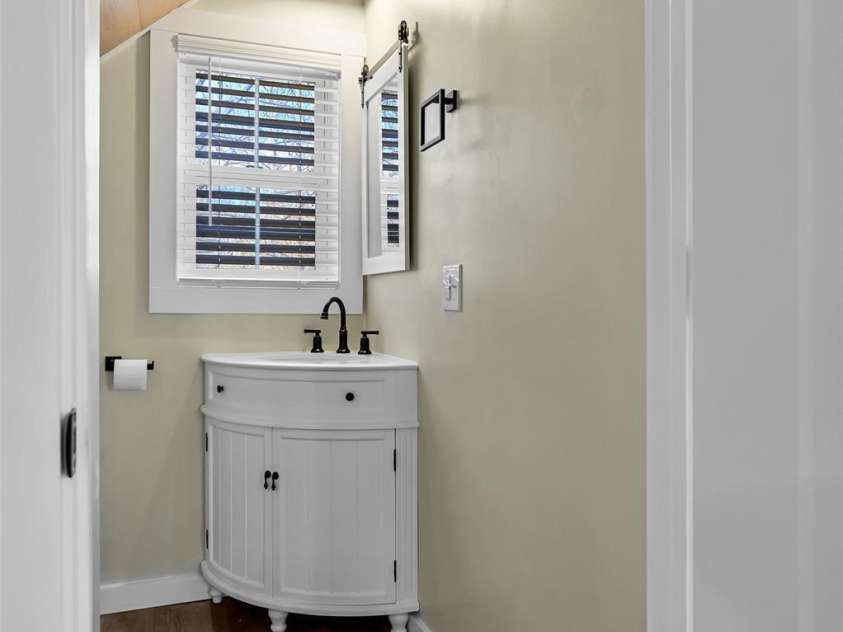 241 Sherrill Lane, Canton, NC 28716.  MLS# CAR4337673, YatesRealty ID 3502. 