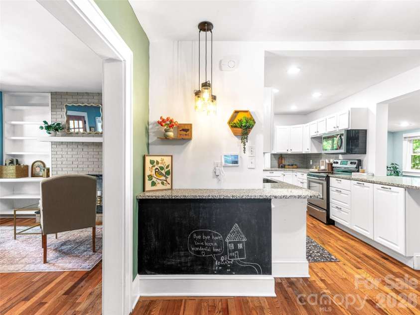 148 Sand Hill Road, Asheville, NC 28806.  MLS# CAR4396689, YatesRealty ID 35020. Custom chalkboard wall.