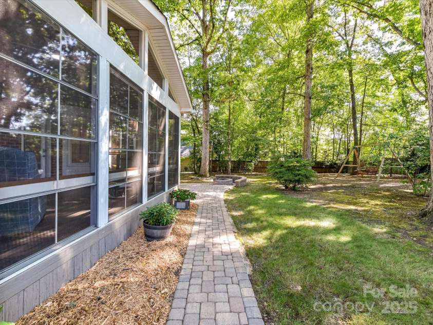 2506 King Arthur Drive, Monroe, NC 28110.  MLS# CAR4297091, YatesRealty ID 35020. 