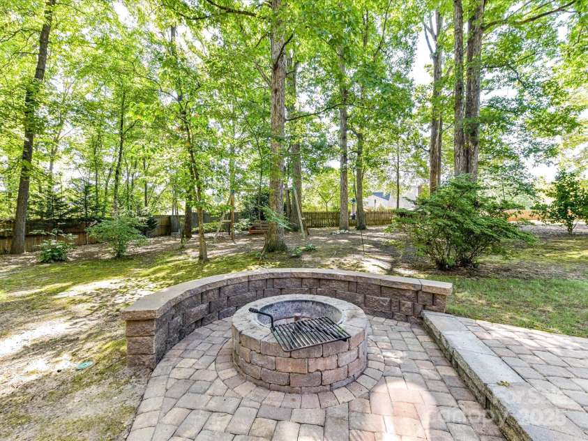2506 King Arthur Drive, Monroe, NC 28110.  MLS# CAR4297091, YatesRealty ID 35020. 