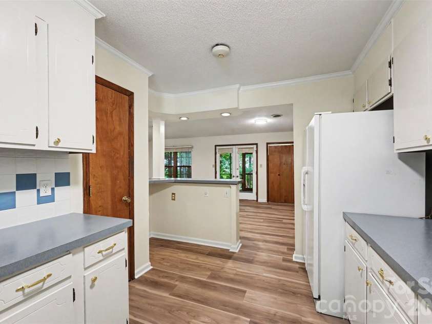 108 Jason Court, Fort Mill, SC 29715.  MLS# CAR4395888, YatesRealty ID 35021. 