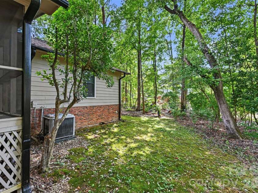108 Jason Court, Fort Mill, SC 29715.  MLS# CAR4395888, YatesRealty ID 35021. 