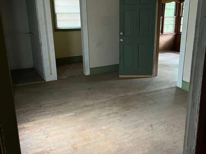 1939 River Road, Lincolnton, NC 28092.  MLS# CAR4291808, YatesRealty ID 35022. 