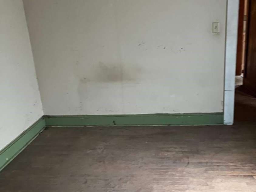 1939 River Road, Lincolnton, NC 28092.  MLS# CAR4291808, YatesRealty ID 35022. 