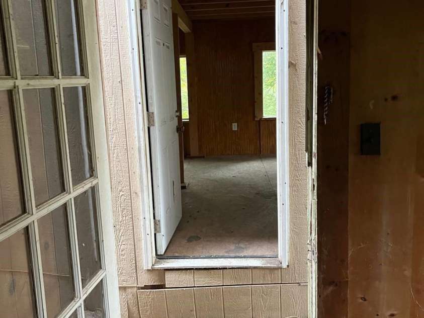 1939 River Road, Lincolnton, NC 28092.  MLS# CAR4291808, YatesRealty ID 35022. 