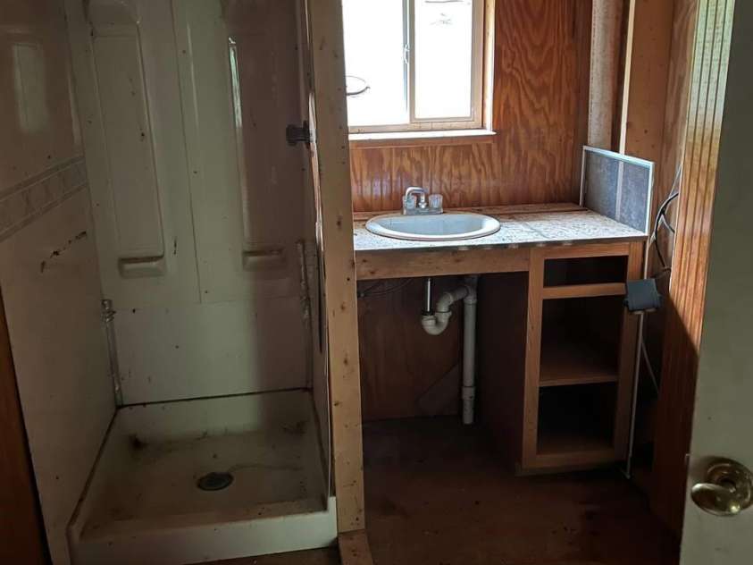 1939 River Road, Lincolnton, NC 28092.  MLS# CAR4291808, YatesRealty ID 35022. 