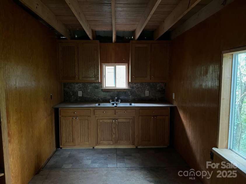 1939 River Road, Lincolnton, NC 28092.  MLS# CAR4291808, YatesRealty ID 35022. 