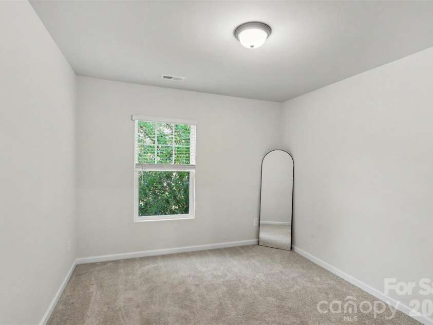 16704 Summers Walk Boulevard, Davidson, NC 28036.  MLS# CAR4397795, YatesRealty ID 35023. 4th Bedroom on 3rd floor
