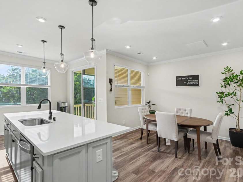 16704 Summers Walk Boulevard, Davidson, NC 28036.  MLS# CAR4397795, YatesRealty ID 35023. Kitchen Area on 2nd floor