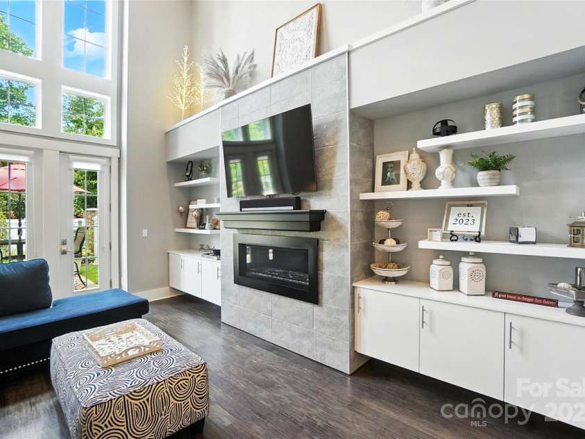 7903 Rea View Court, Charlotte, NC 28226.  MLS# CAR4284335, YatesRealty ID 35024. 