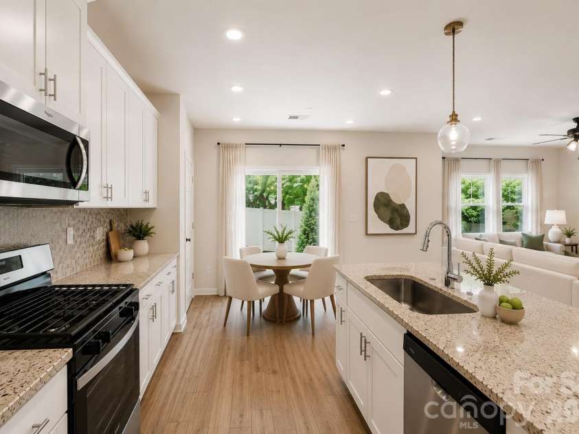 1160 Harland Street, Charlotte, NC 28216.  MLS# CAR4430535, YatesRealty ID 35025. 