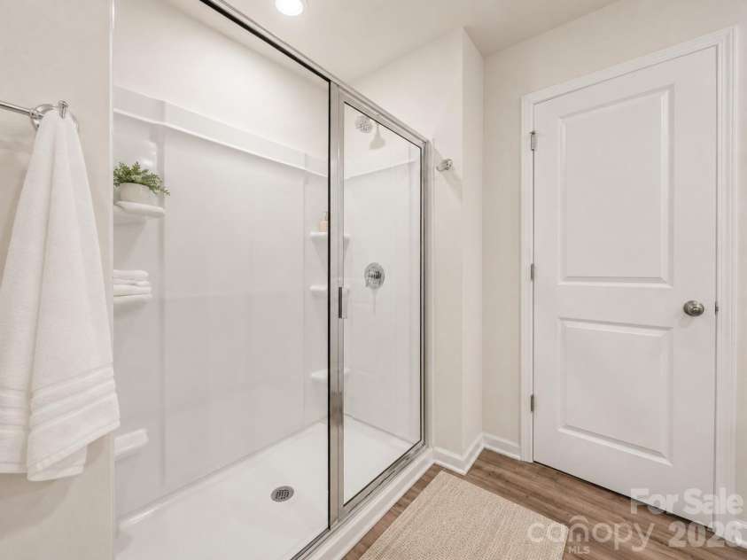 1160 Harland Street, Charlotte, NC 28216.  MLS# CAR4430535, YatesRealty ID 35025. Owners bath shower