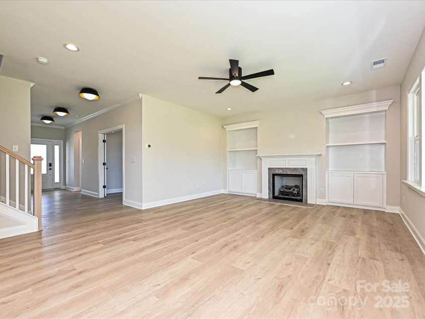 113 Tonbridge Way, Mooresville, NC 28115.  MLS# CAR4264342, YatesRealty ID 35027. Family Room