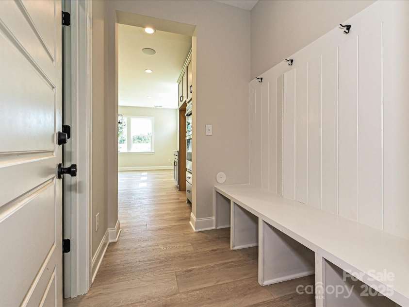 113 Tonbridge Way, Mooresville, NC 28115.  MLS# CAR4264342, YatesRealty ID 35027. Mud Room