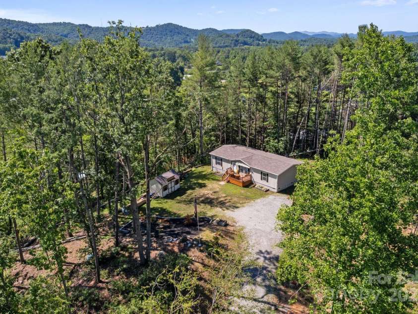 102 Kiwassa Lane, Hendersonville, NC 28792.  MLS# CAR4333333, YatesRealty ID 35028. Beautiful private l2 acre lot