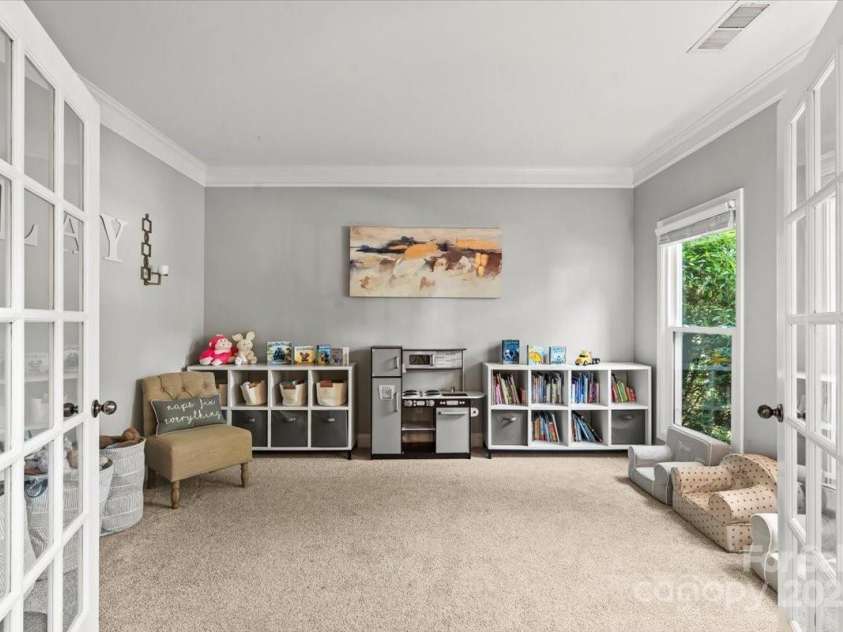 1800 Robbins Meadows Drive, Waxhaw, NC 28173.  MLS# CAR4275085, YatesRealty ID 35029. 