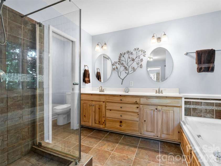 22 Meadow Brook Drive, Fletcher, NC 28732.  MLS# CAR4398596, YatesRealty ID 35029. 