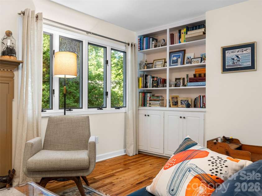 22 Meadow Brook Drive, Fletcher, NC 28732.  MLS# CAR4398596, YatesRealty ID 35029. Built in bookshelves