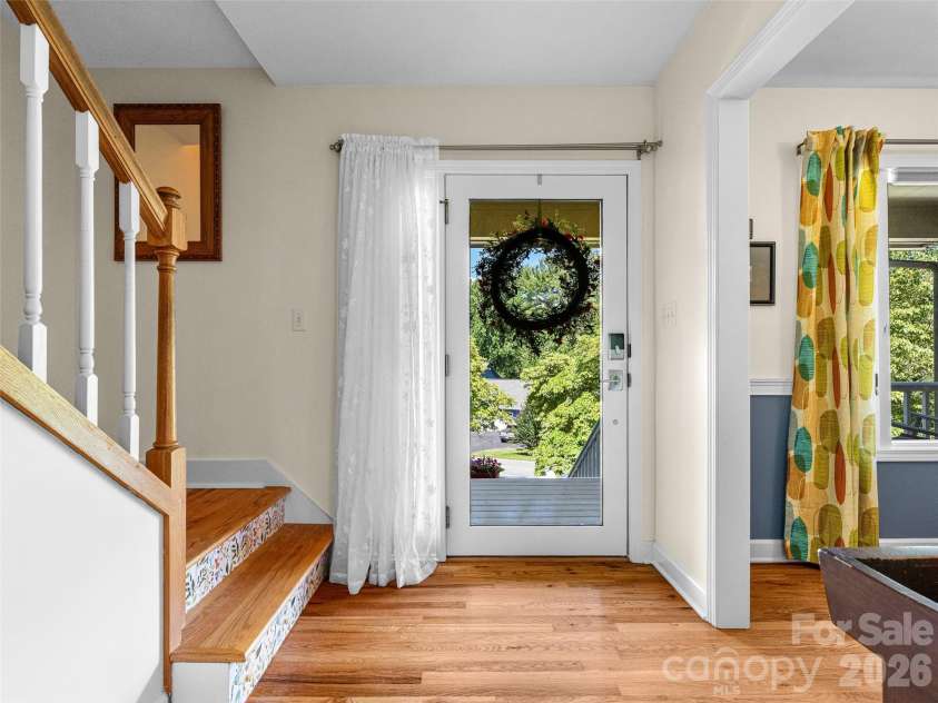 22 Meadow Brook Drive, Fletcher, NC 28732.  MLS# CAR4398596, YatesRealty ID 35029. Foyer