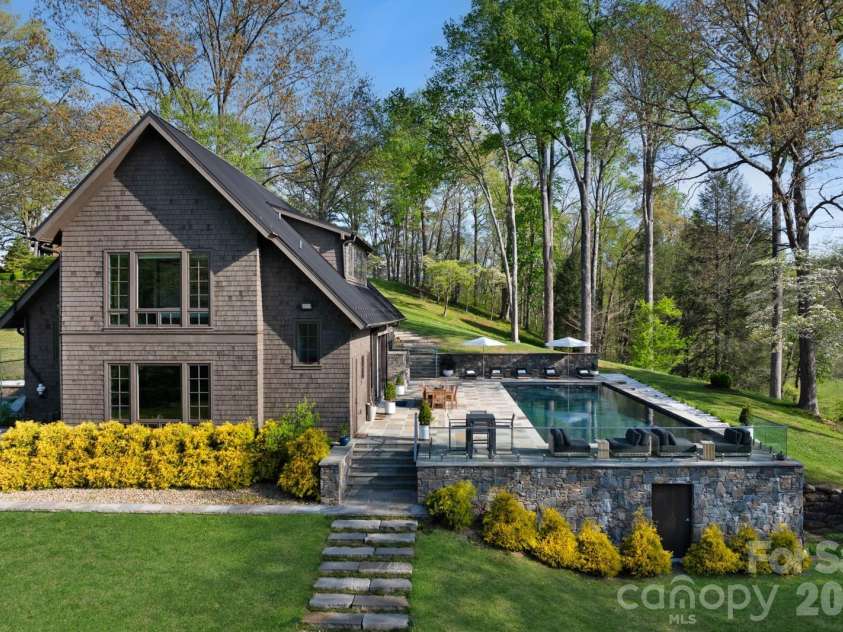 3903 Island Ford Road, Brevard, NC 28712.  MLS# CAR4137360, YatesRealty ID 3503. 