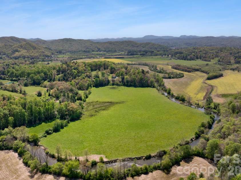 3903 Island Ford Road, Brevard, NC 28712.  MLS# CAR4137360, YatesRealty ID 3503. 