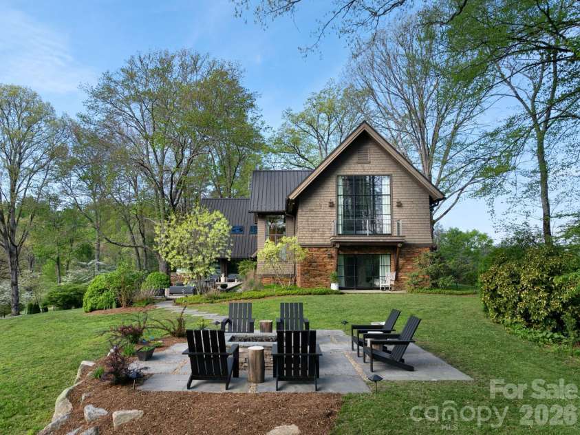 3903 Island Ford Road, Brevard, NC 28712.  MLS# CAR4137360, YatesRealty ID 3503. 