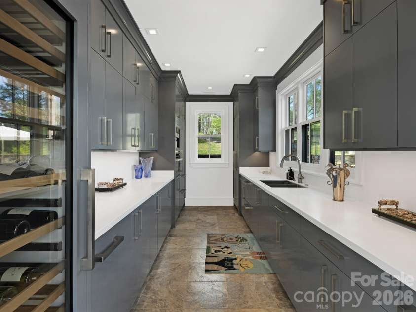 3903 Island Ford Road, Brevard, NC 28712.  MLS# CAR4137360, YatesRealty ID 3503. 