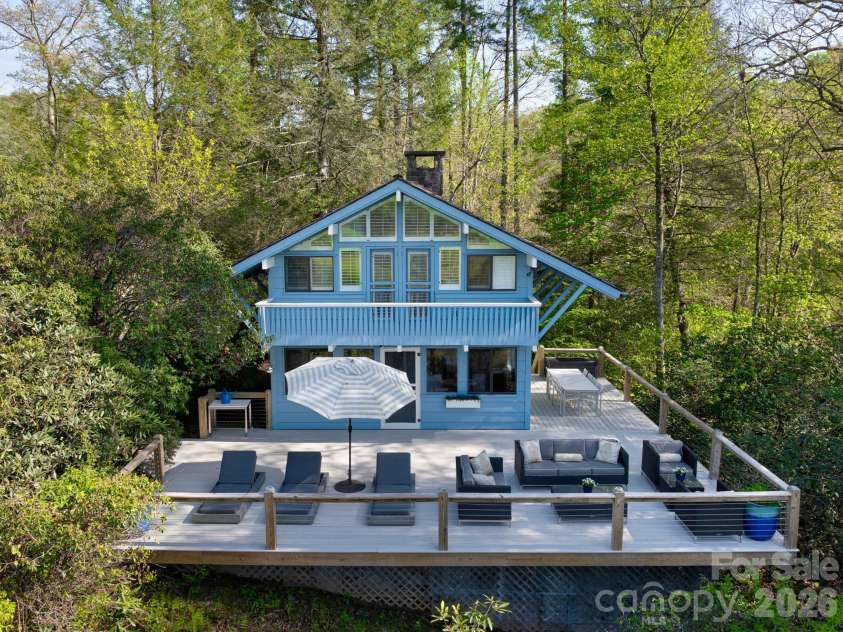 3903 Island Ford Road, Brevard, NC 28712.  MLS# CAR4137360, YatesRealty ID 3503. 
