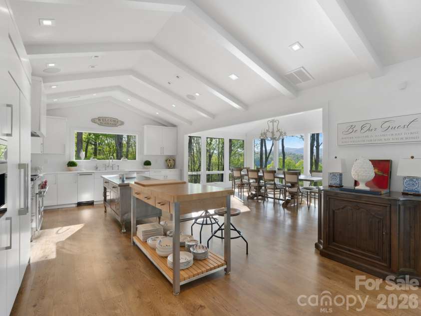 3903 Island Ford Road, Brevard, NC 28712.  MLS# CAR4137360, YatesRealty ID 3503. 