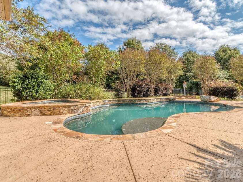 8208 Wingard Road, Waxhaw, NC 28173.  MLS# CAR4289721, YatesRealty ID 3503. 