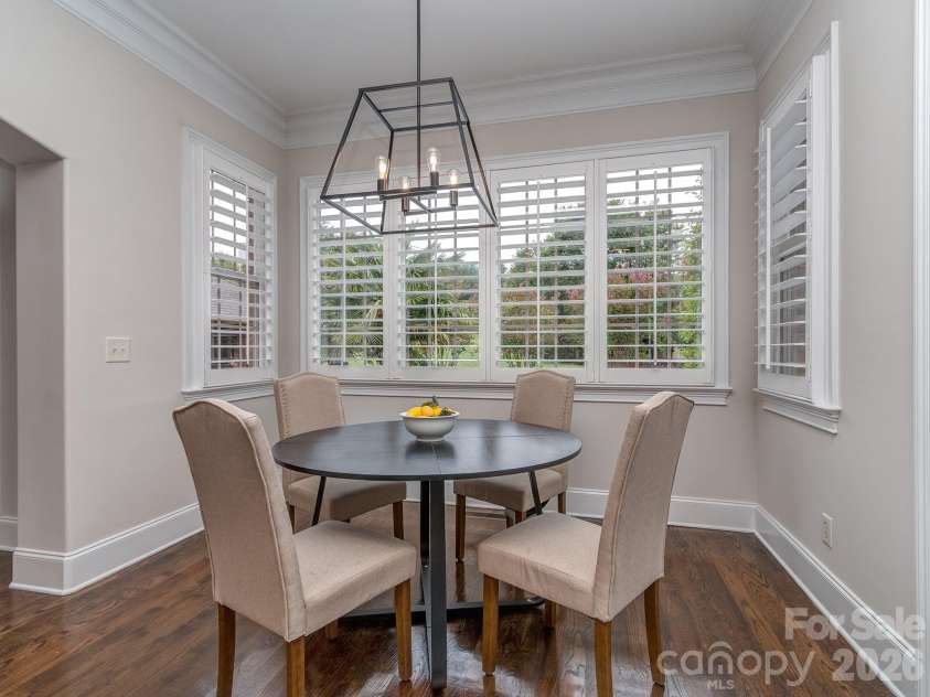 8208 Wingard Road, Waxhaw, NC 28173.  MLS# CAR4289721, YatesRealty ID 3503. Breakfast Room