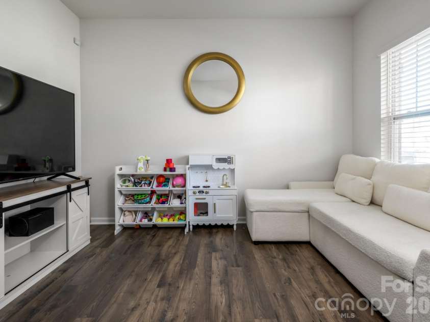 162 Wheatfield Road, Fletcher, NC 28732.  MLS# CAR4396521, YatesRealty ID 35030. Flexible space for home office or play room