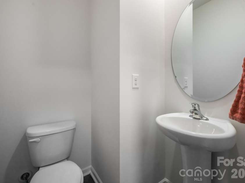 162 Wheatfield Road, Fletcher, NC 28732.  MLS# CAR4396521, YatesRealty ID 35030. Half bath on main level