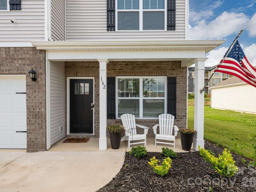 162 Wheatfield Road, Fletcher, NC 28732.  MLS# CAR4396521, YatesRealty ID 35030. Perfectly located in Fletcher NC