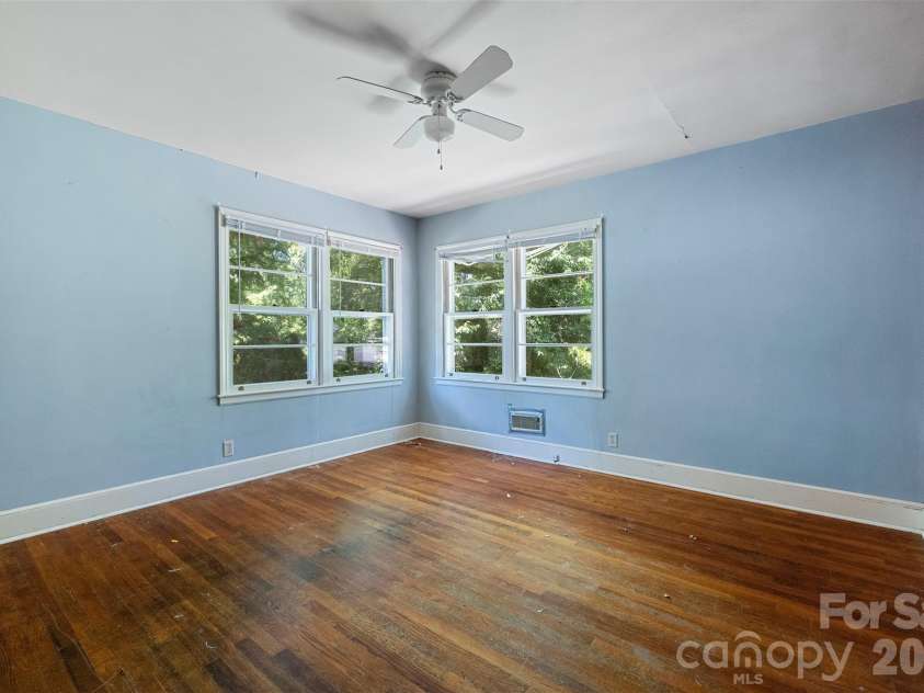 1151 Evergreen Circle, Rock Hill, SC 29732.  MLS# CAR4397230, YatesRealty ID 35032. 