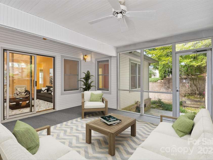 131 Jenny Lind Drive, Hendersonville, NC 28791.  MLS# CAR4294642, YatesRealty ID 35033. 