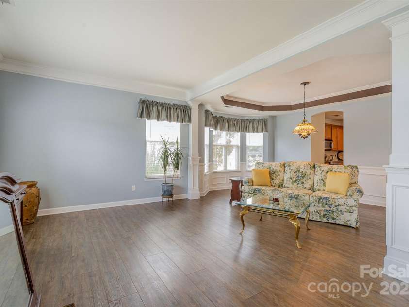 5704 Verrazano Drive, Waxhaw, NC 28173.  MLS# CAR4282211, YatesRealty ID 35035. 