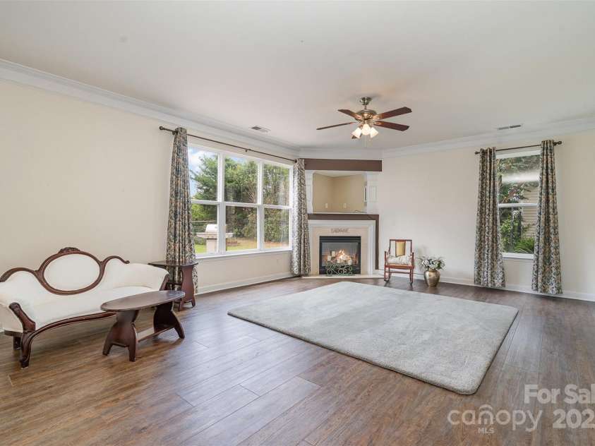 5704 Verrazano Drive, Waxhaw, NC 28173.  MLS# CAR4282211, YatesRealty ID 35035. 