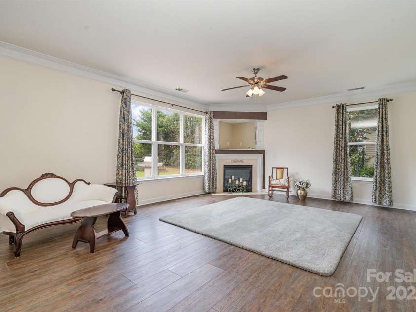 5704 Verrazano Drive, Waxhaw, NC 28173.  MLS# CAR4282211, YatesRealty ID 35035. 