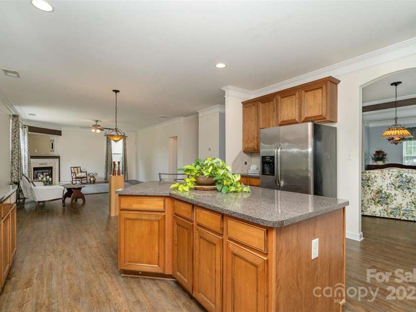 5704 Verrazano Drive, Waxhaw, NC 28173.  MLS# CAR4282211, YatesRealty ID 35035. 