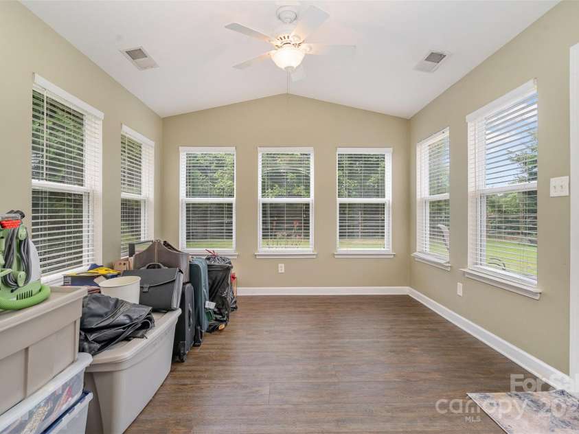 5704 Verrazano Drive, Waxhaw, NC 28173.  MLS# CAR4282211, YatesRealty ID 35035. 