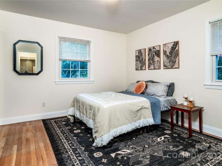 372 Club Drive, Gastonia, NC 28054.  MLS# CAR4296484, YatesRealty ID 35036. 